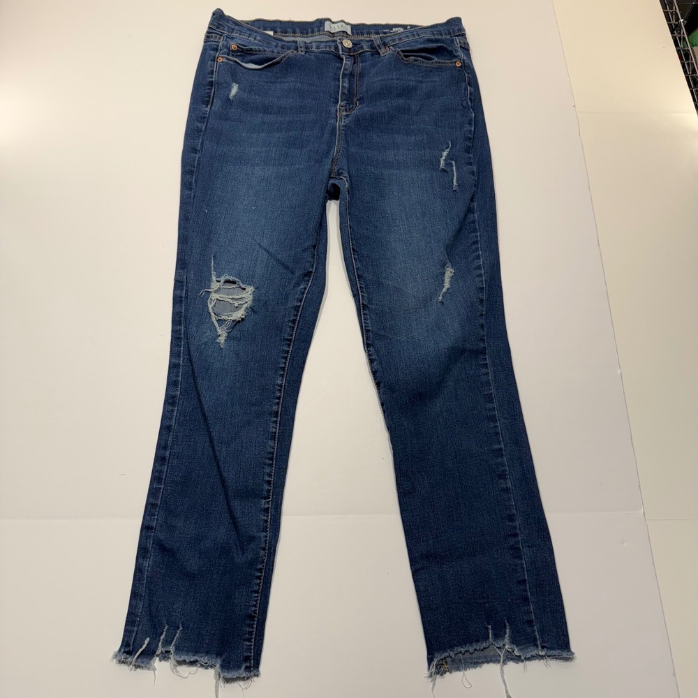 Nicole Miller New York Soho High Rise Ankle Slim Jeans Size 12 Blue Distressed